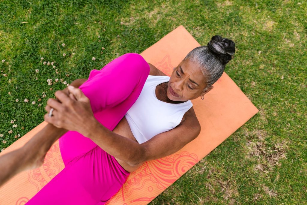 Three easy flexibility testing techniques can help you to assess your flexibility level.